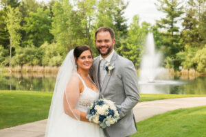 Apple Mountain wedding photography in Freeland, Michigan.